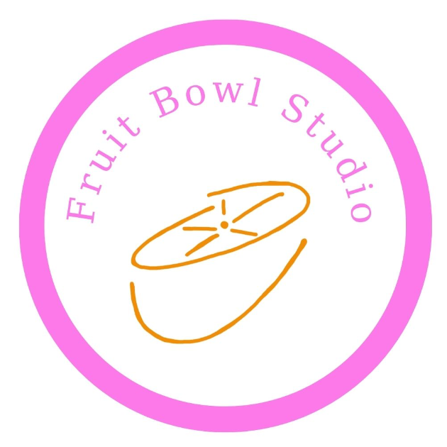 Make a ring with gems: Wānaka  - Logo