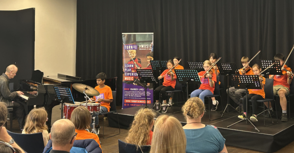 Te Wāhi Toi - Saturday Arts Social: Turn Up the Music performance